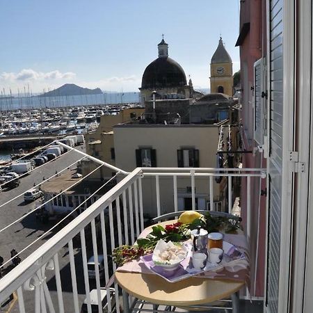 Casa Geltrude Al Porto Villa Procida Kültér fotó